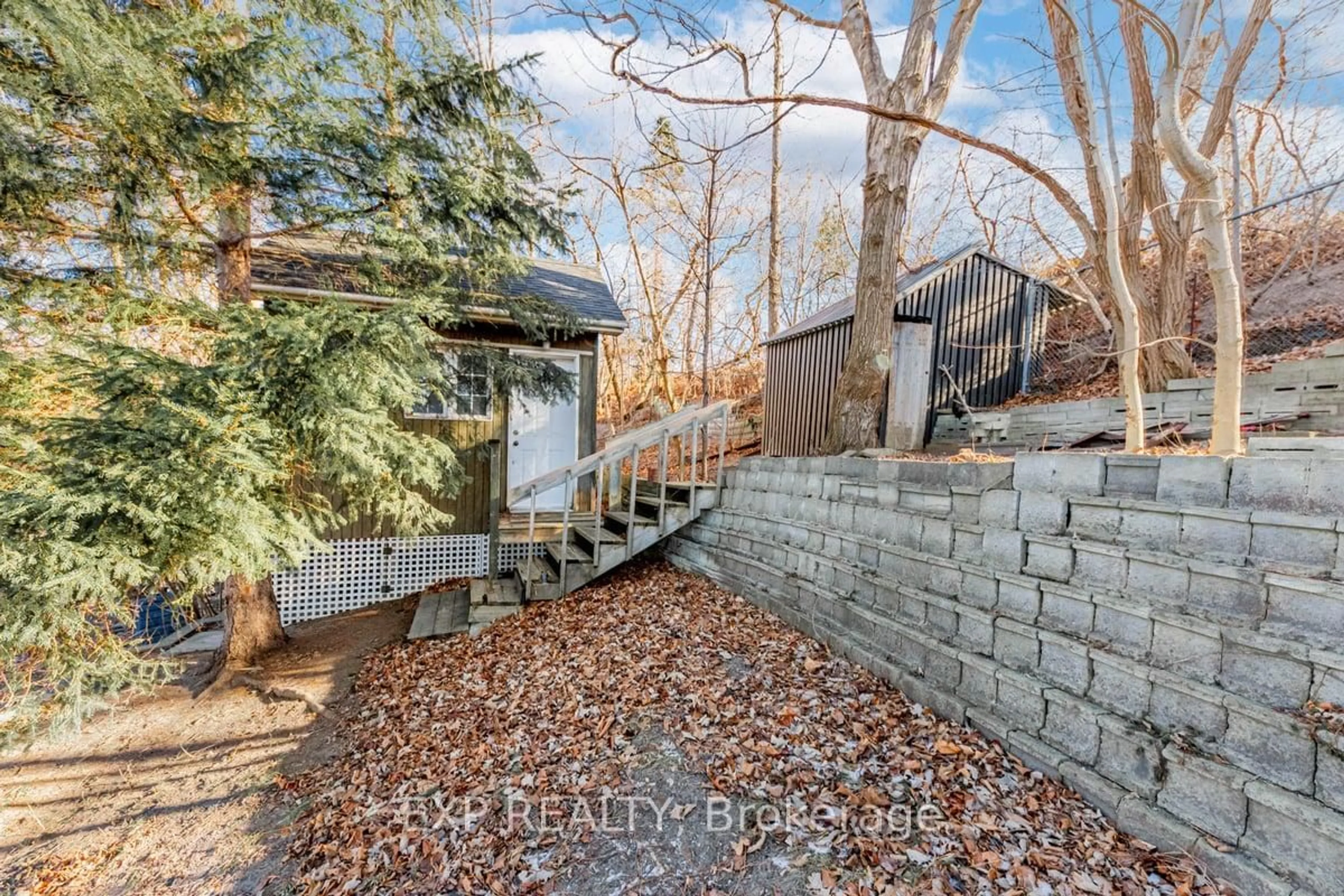 Unknown for 63 Riverside Dr, Toronto Ontario M9L 1J2