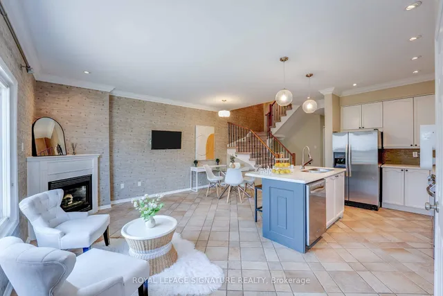 Additional property image - 216 Gatwick Dr