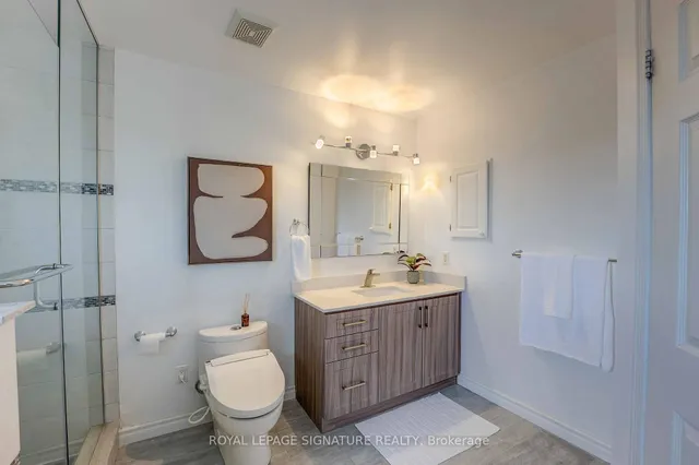 Additional property image - 216 Gatwick Dr