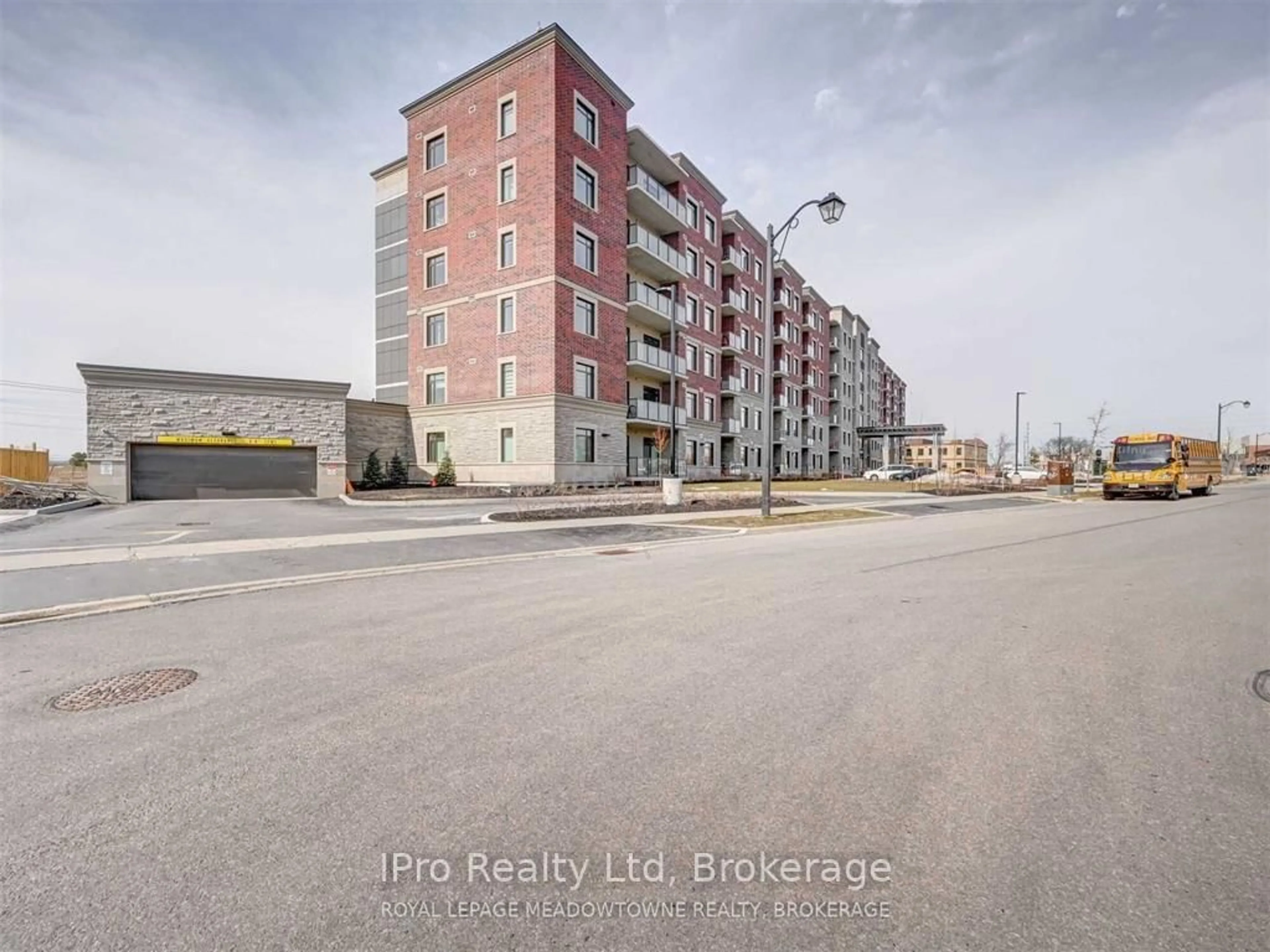 Unknown for 830 Megson Terr #217, Milton Ontario L9T 9M7