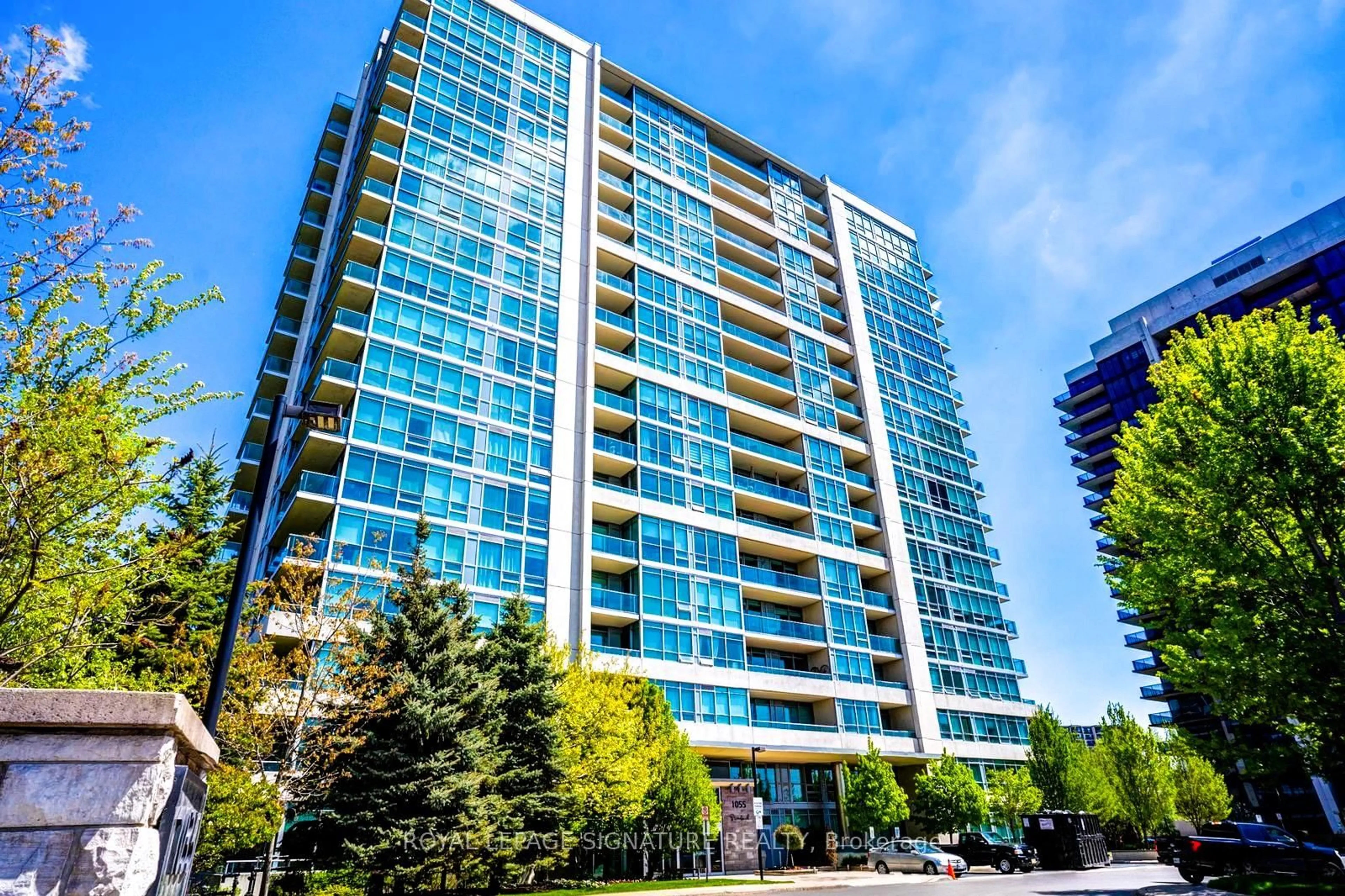 Unknown for 1055 Southdown Rd #614, Mississauga Ontario L5J 0A3