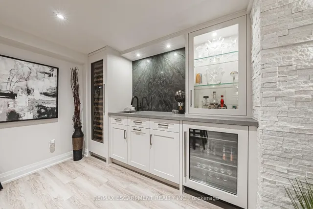 Additional property image - 4346 Millcroft Park Dr