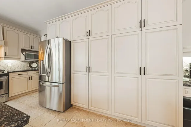Additional property image - 4346 Millcroft Park Dr