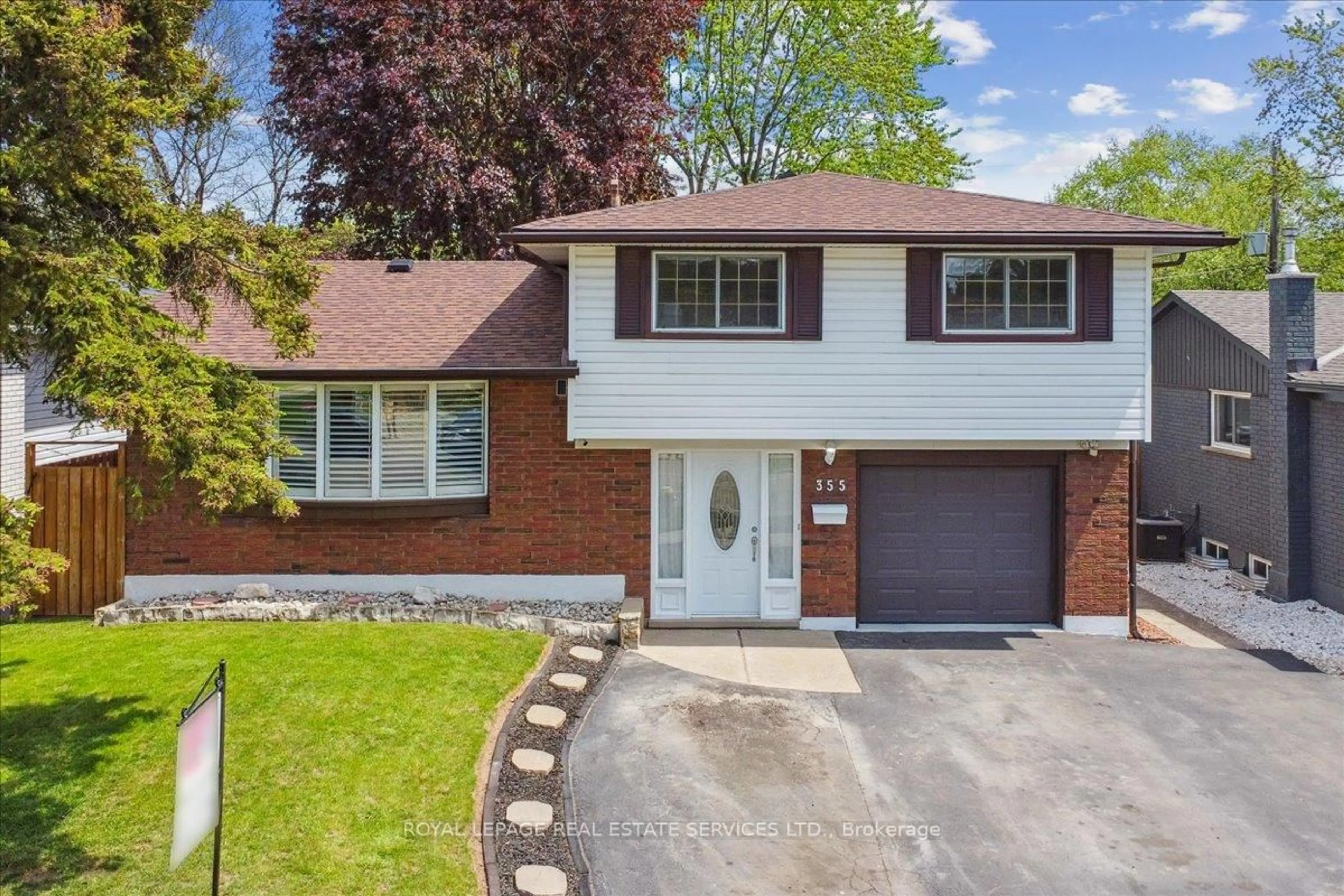 Home with brick exterior material, street for 355 Hampton Heath Rd, Burlington Ontario L7L 4R1