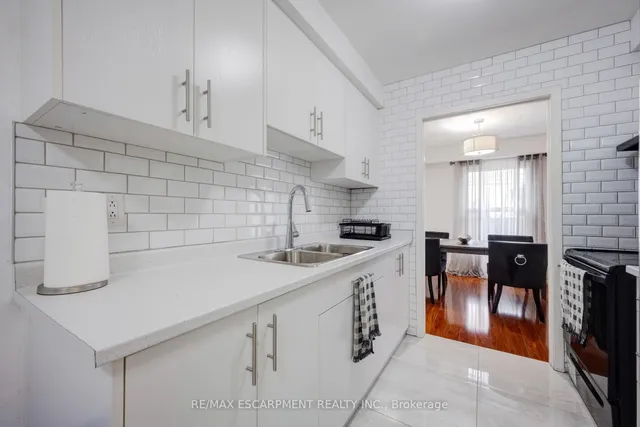 Additional property image - 3430 Brandon Gate Dr Unit 31
