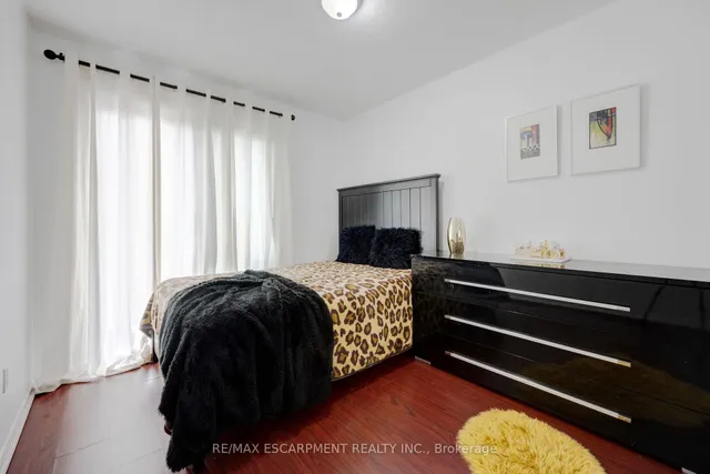 Additional property image - 3430 Brandon Gate Dr Unit 31