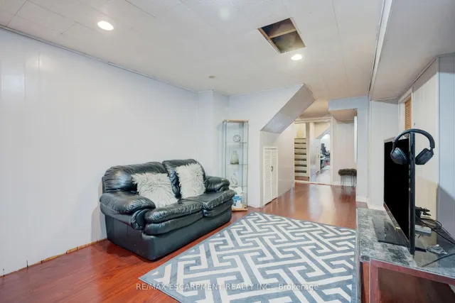 Additional property image - 3430 Brandon Gate Dr Unit 31