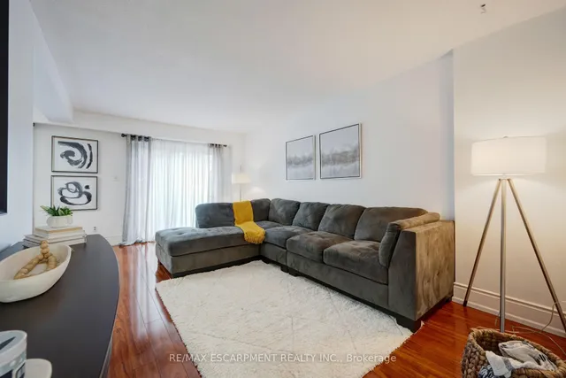 Additional property image - 3430 Brandon Gate Dr Unit 31