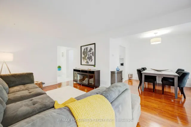 Additional property image - 3430 Brandon Gate Dr Unit 31