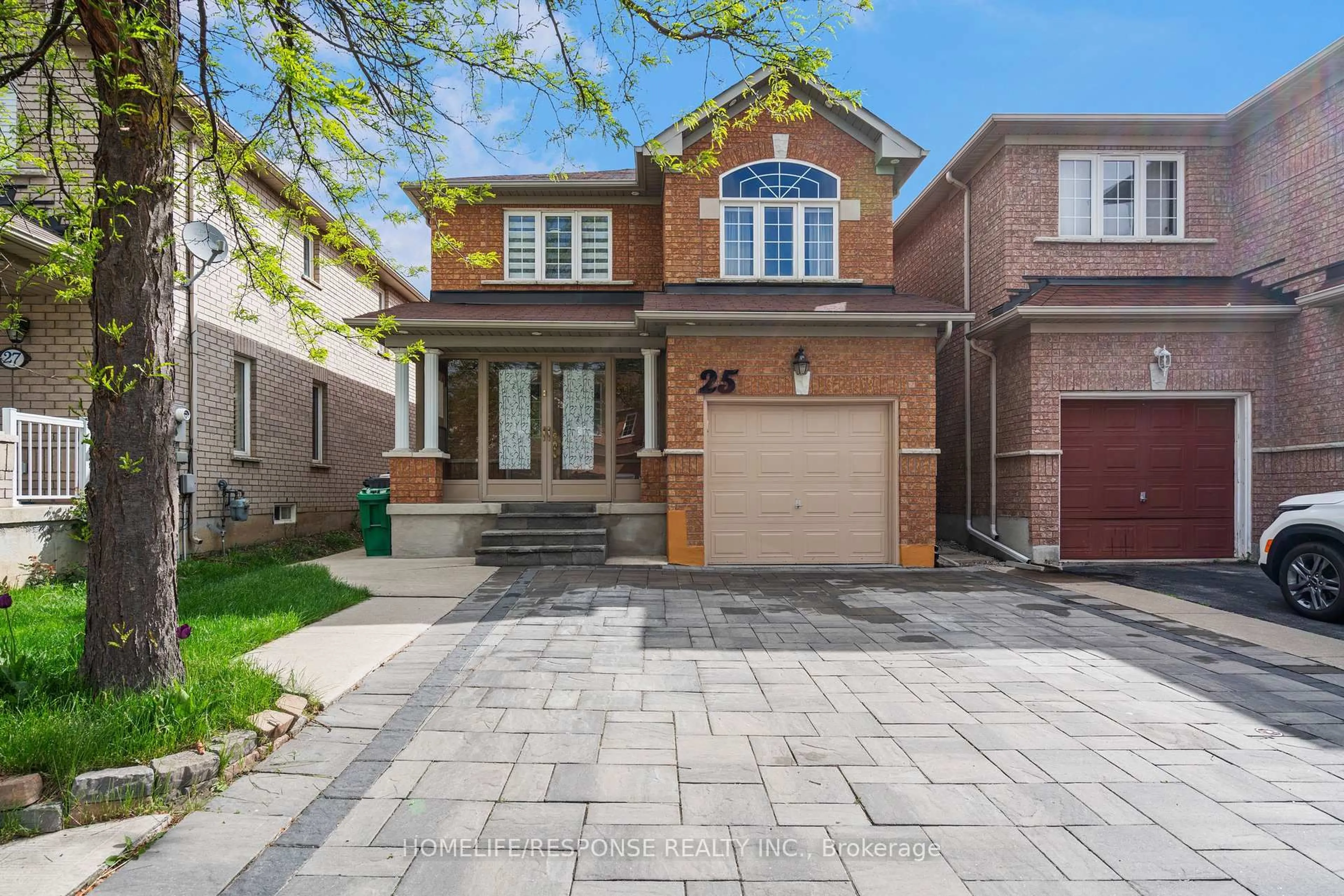Home with brick exterior material, street for 25 TREASURE Dr, Brampton Ontario L7A 3L1