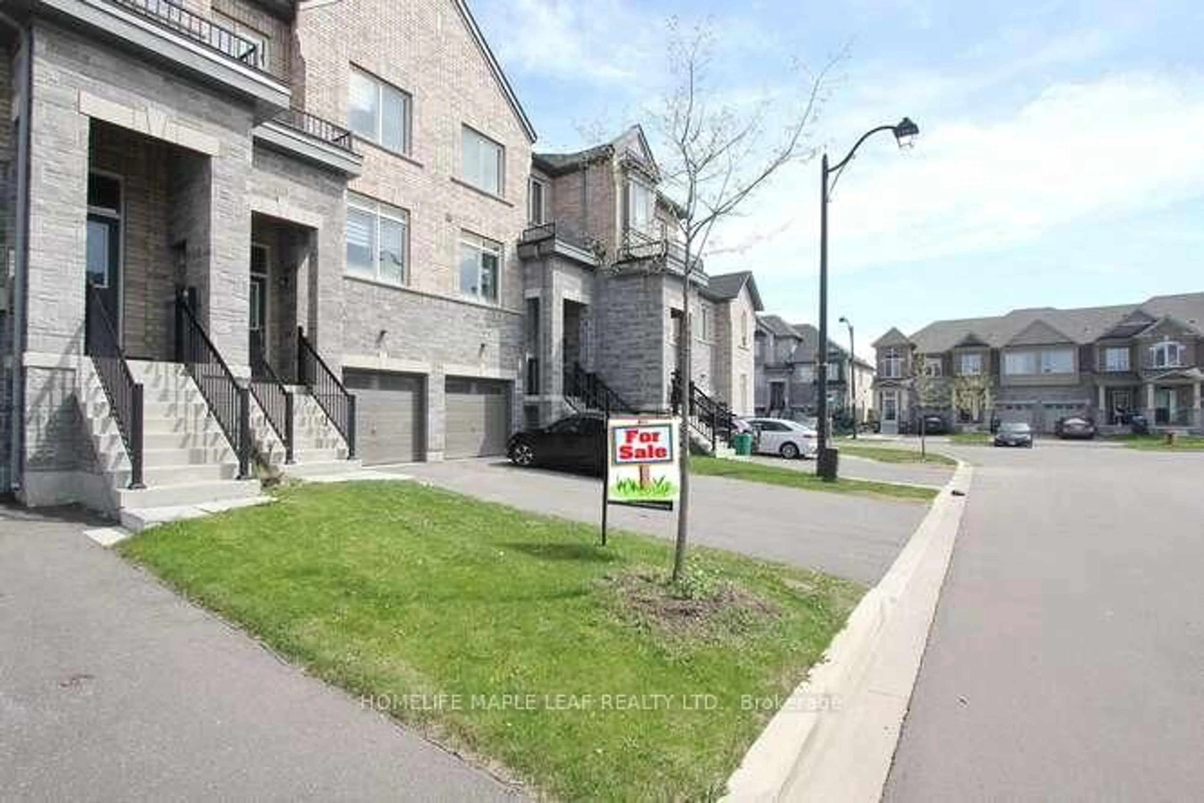 Unknown for 7 Flaibano St, Brampton Ontario L6Z 1X9