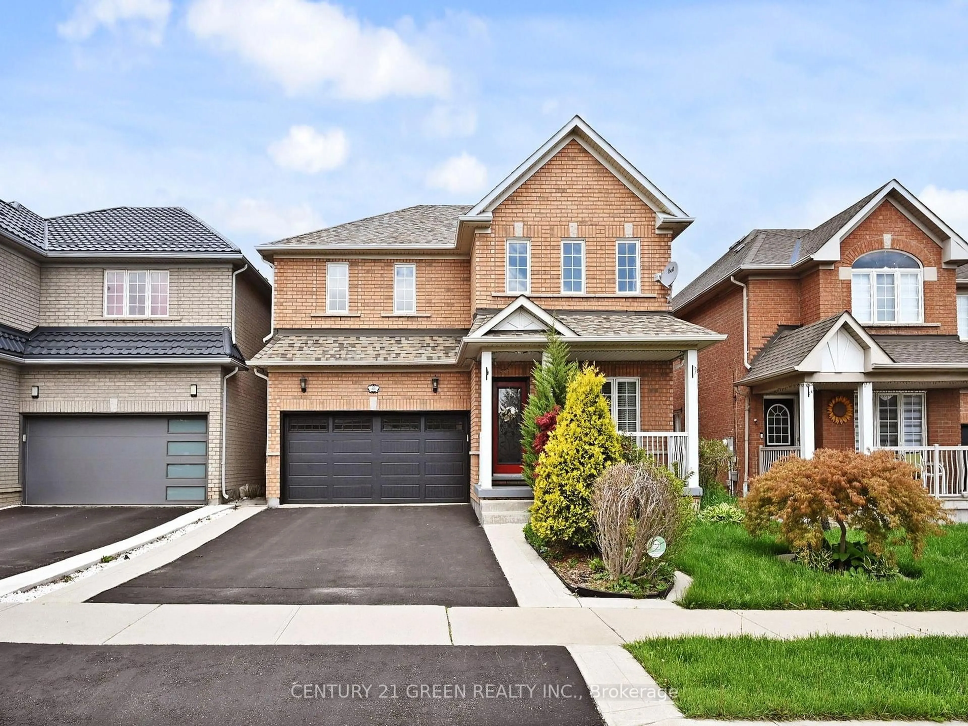 Home with brick exterior material, street for 60 Fandor Way, Brampton Ontario L7A 2H1