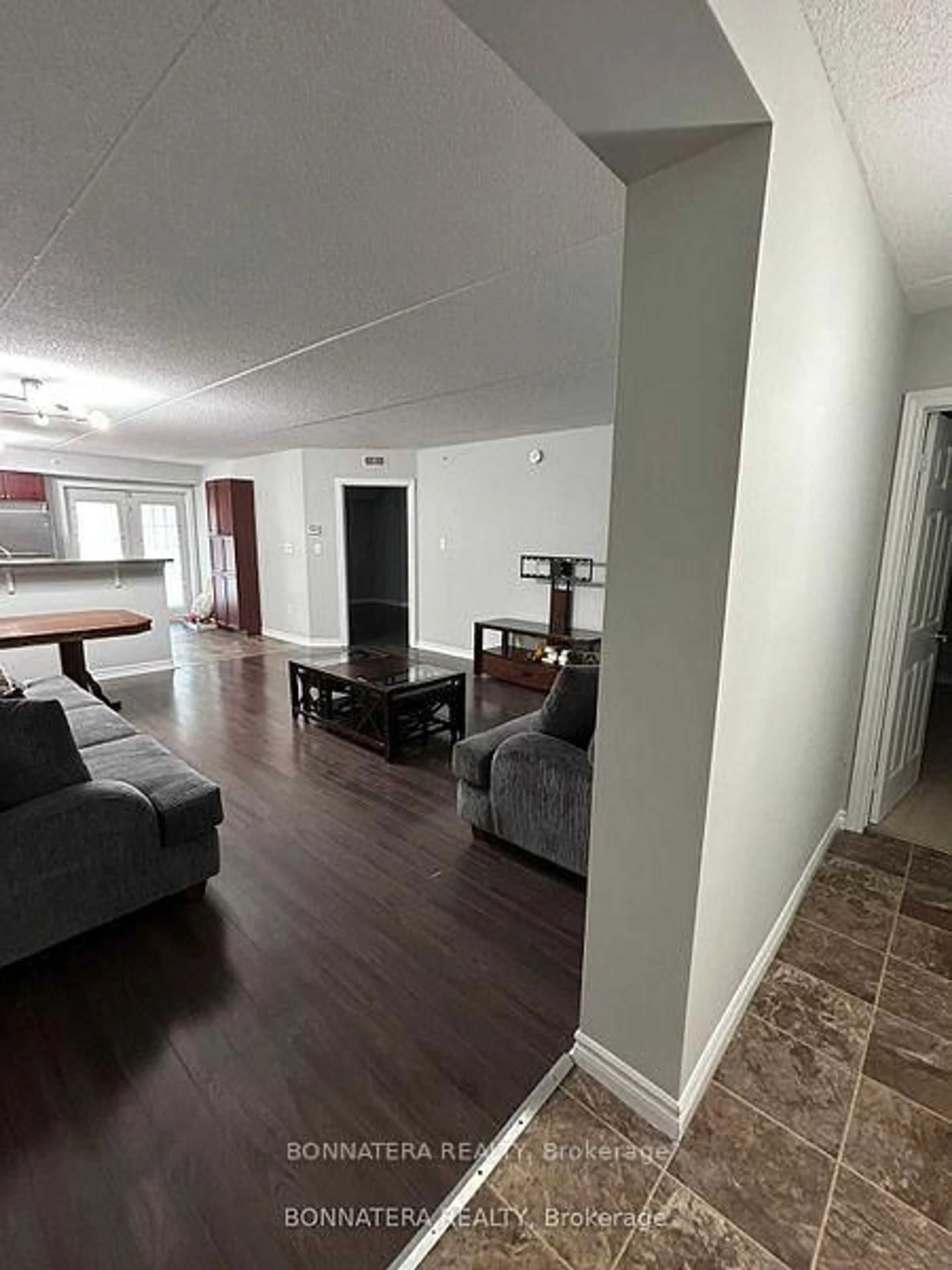 A pic of a room for 1350 Main St #112, Milton Ontario L9T 7S7