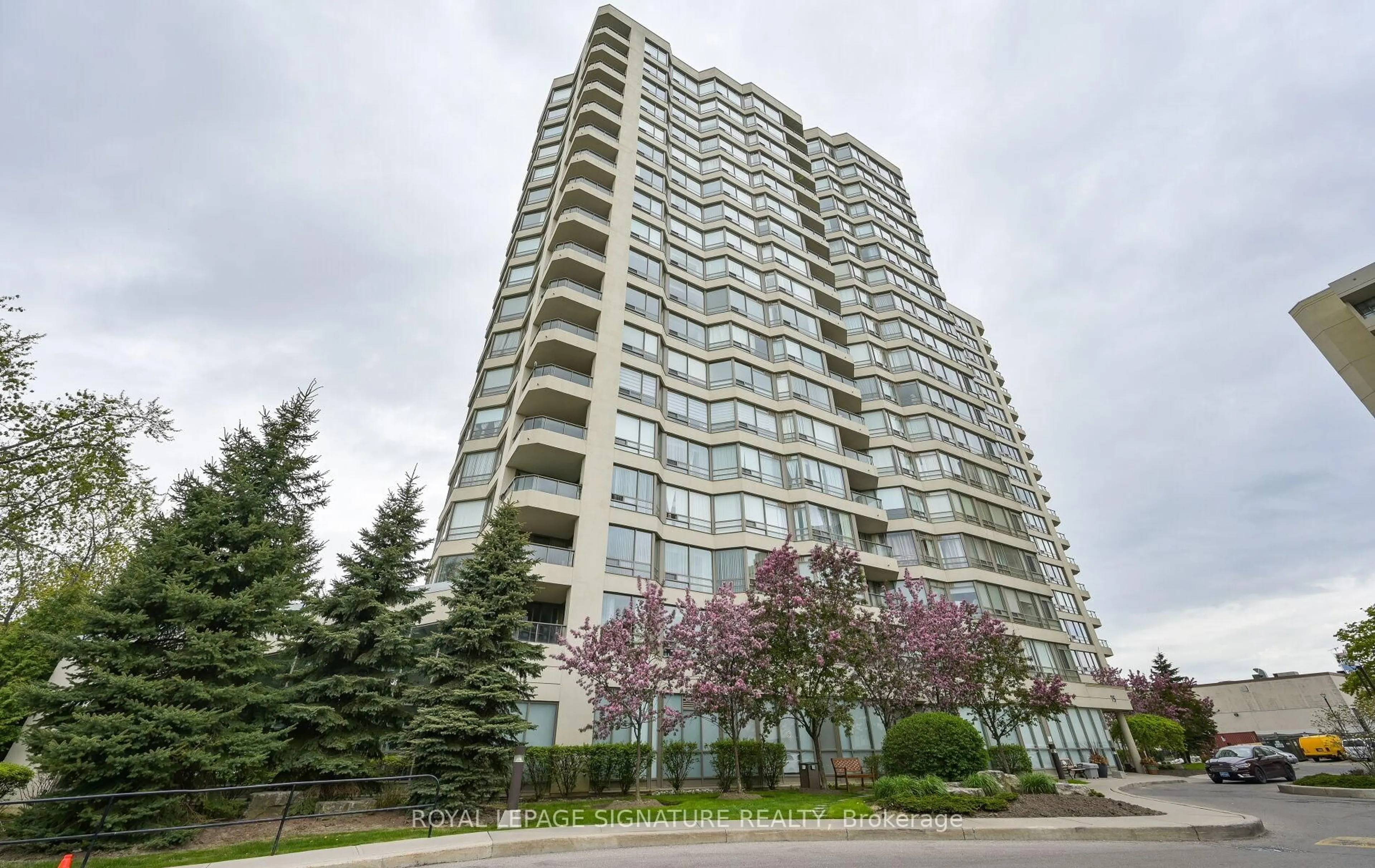 Unknown for 75 King St #510, Mississauga Ontario L5A 4G5