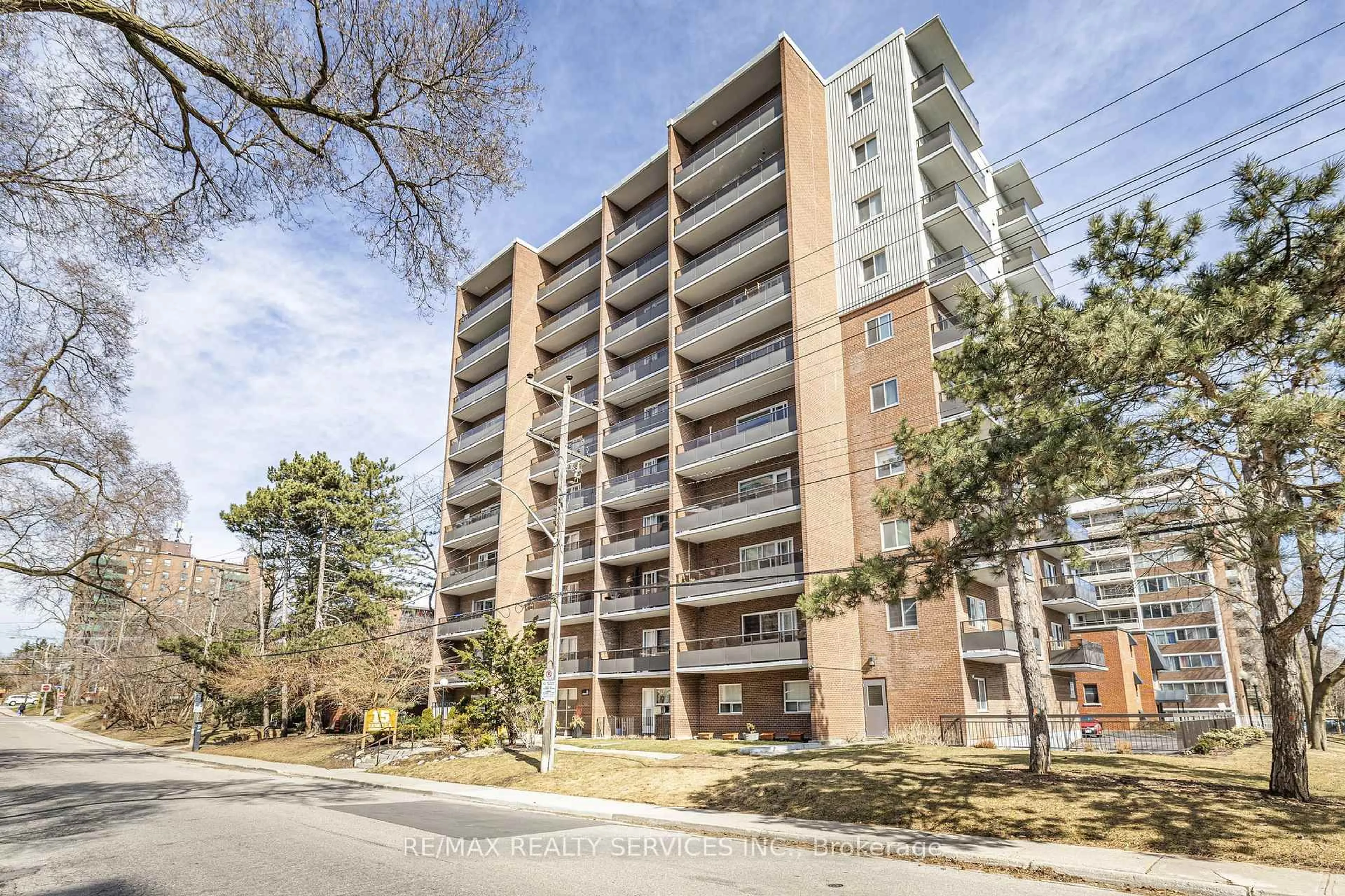 Unknown for 15 Elizabeth St #501, Mississauga Ontario L5G 2Z3