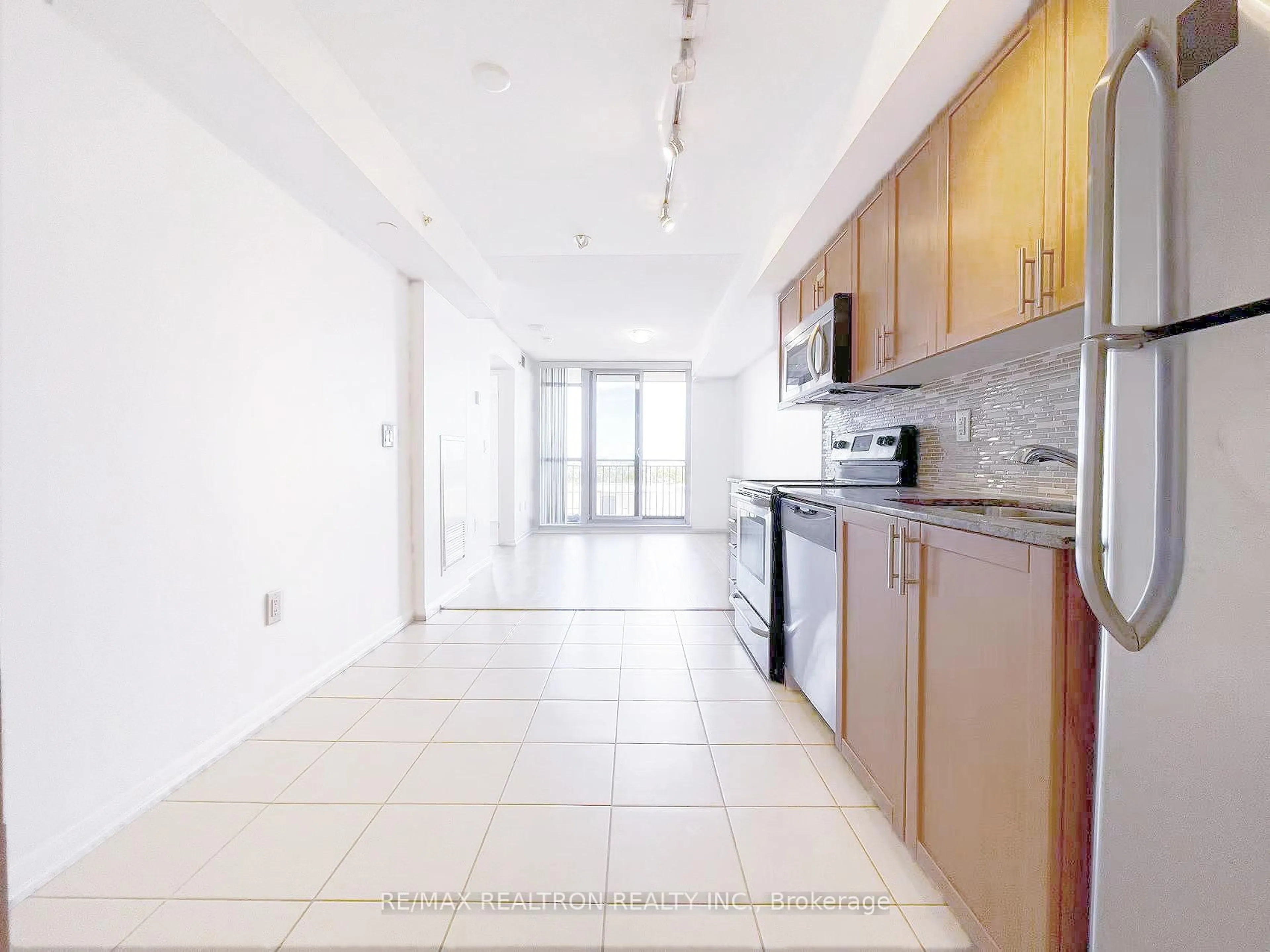 Unknown for 800 Lawrence Ave #1021, Toronto Ontario M6A 1C3