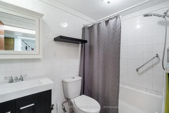 Additional property image - 1496 Tyneburn Cres