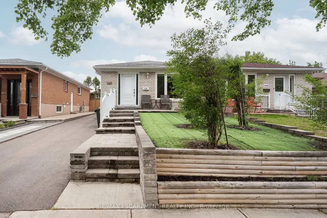 Additional property image - 1496 Tyneburn Cres