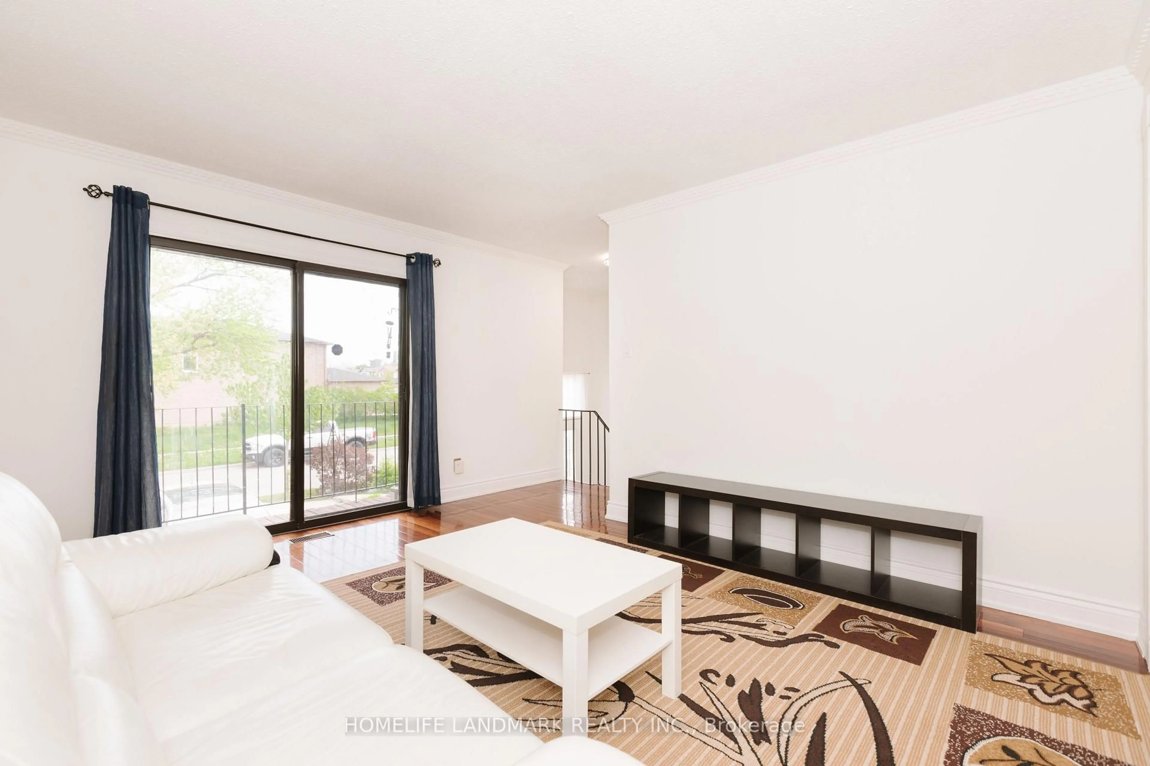 Living room with furniture, unknown for 82 Dafoe Cres, Brampton Ontario L6Y 2L2