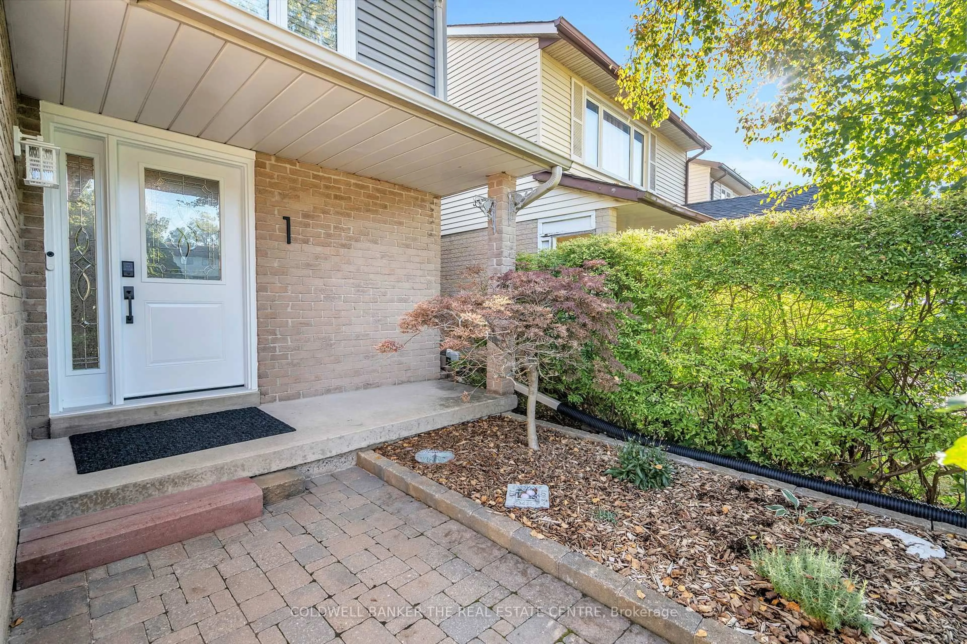 Unknown for 1 Andrew Ave, Orangeville Ontario L9W 4E5