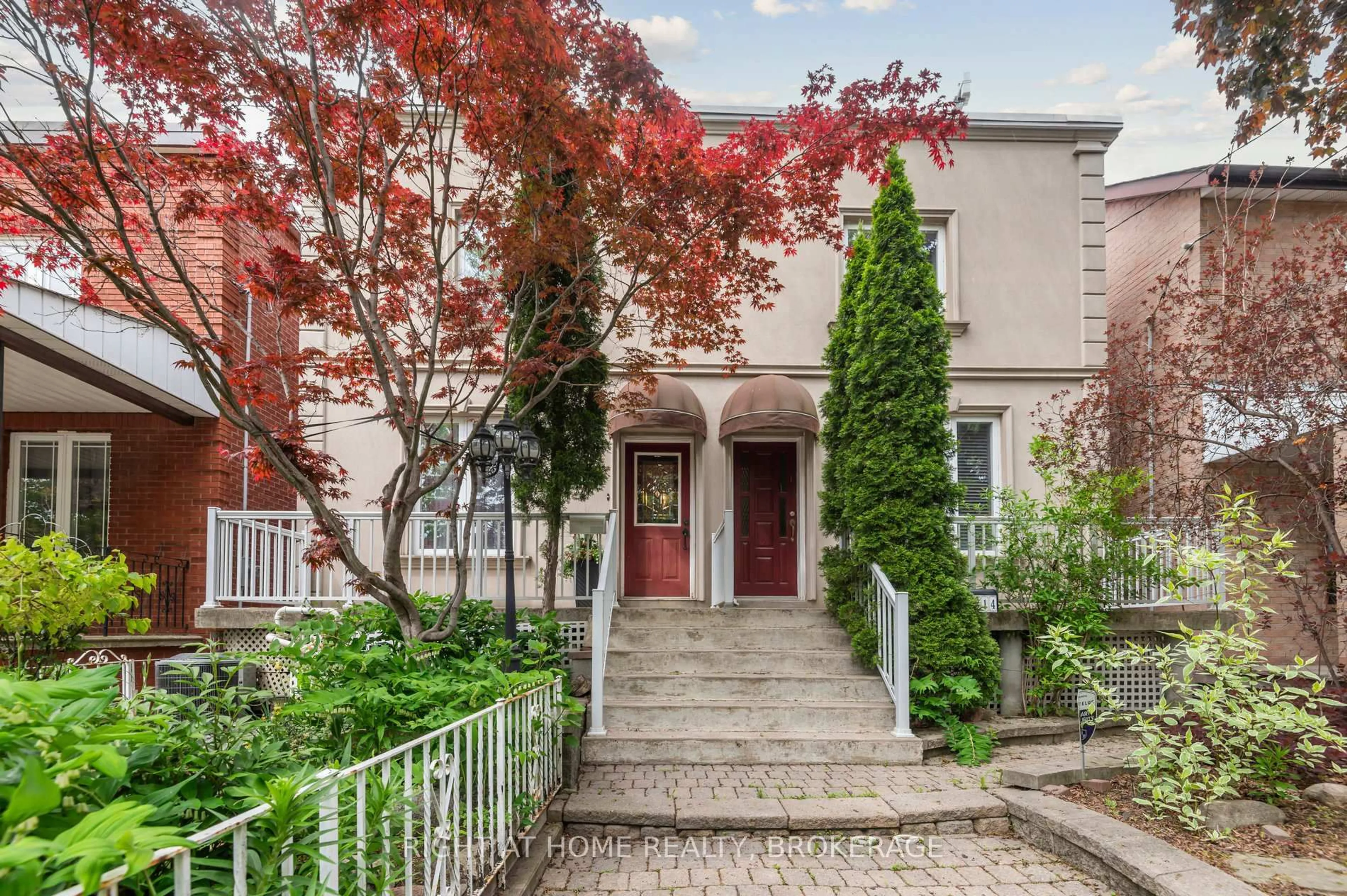 Unknown for 812 Gladstone Ave, Toronto Ontario M6H 3J6