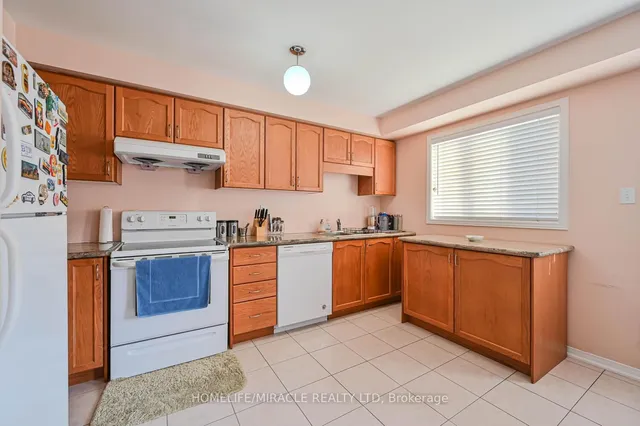 Additional property image - 22 Nutwood Way