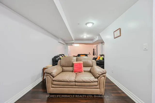 Additional property image - 22 Nutwood Way