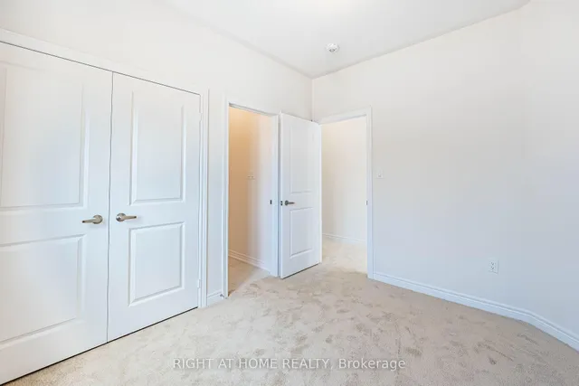 Additional image 7 of 863 Plum Pl