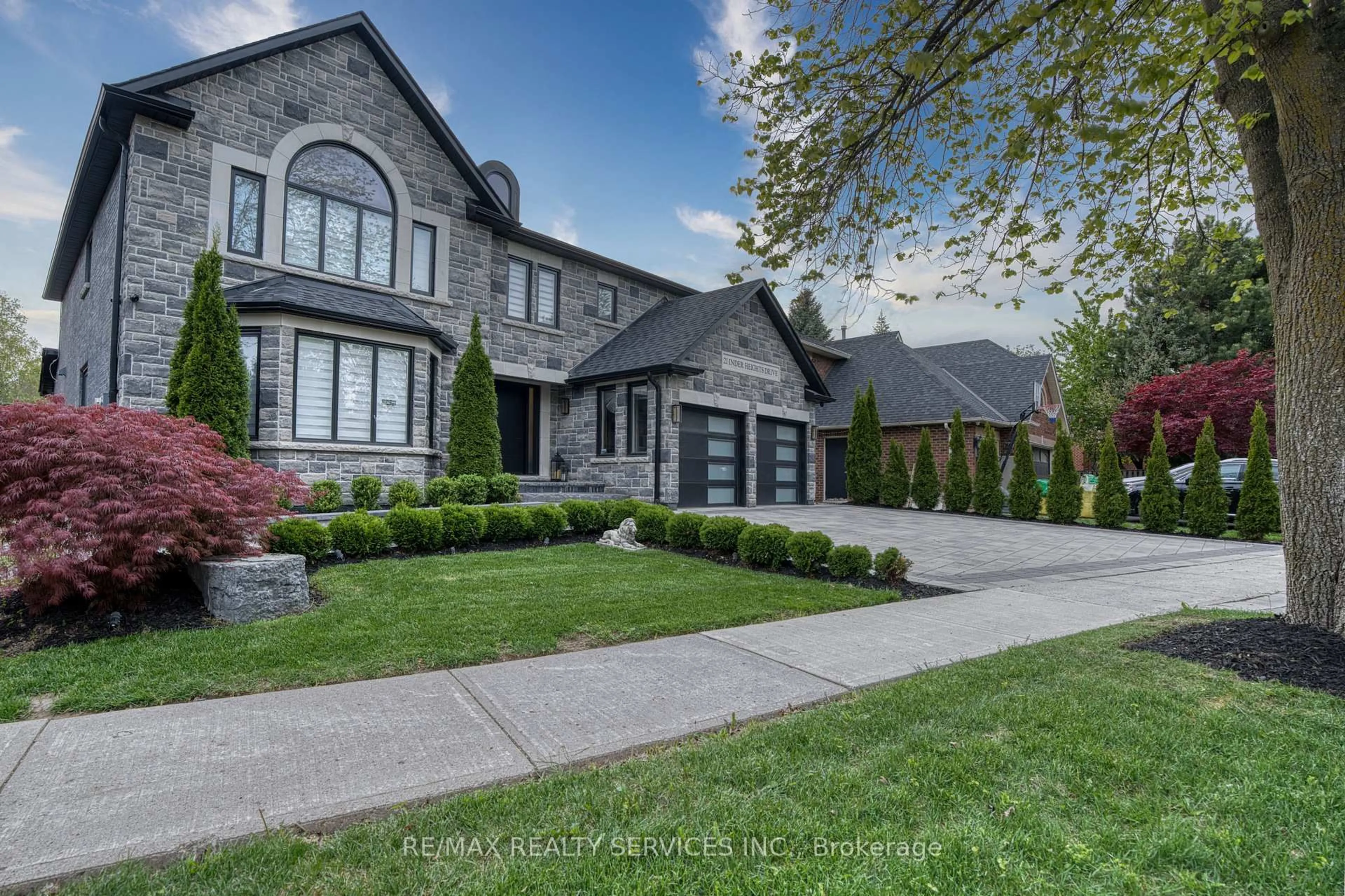 Home with brick exterior material, street for 21 Inder Heights Dr, Brampton Ontario L6Z 3M7