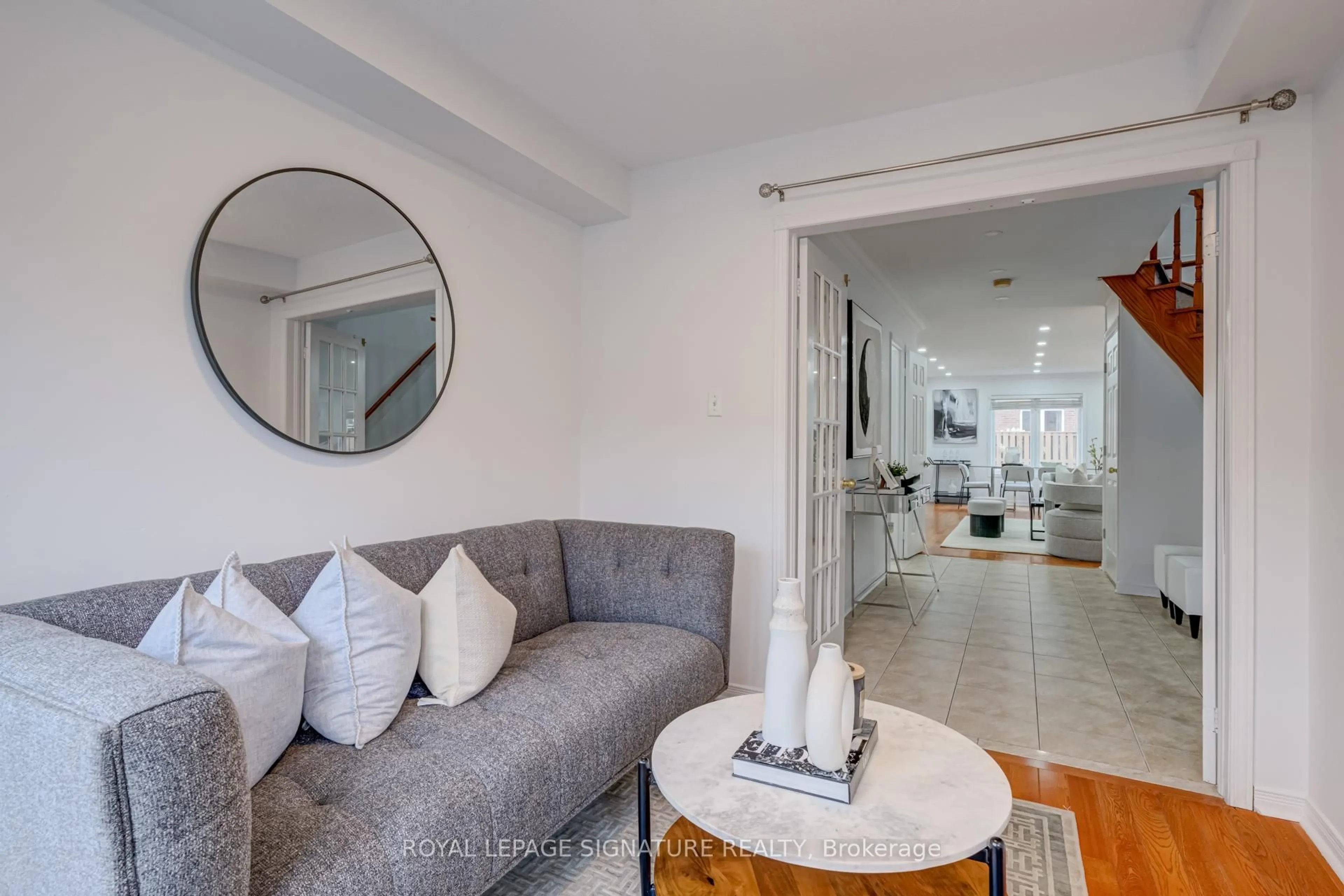 Living room with furniture, unknown for 269 Fasken Crt, Milton Ontario L9T 6S9
