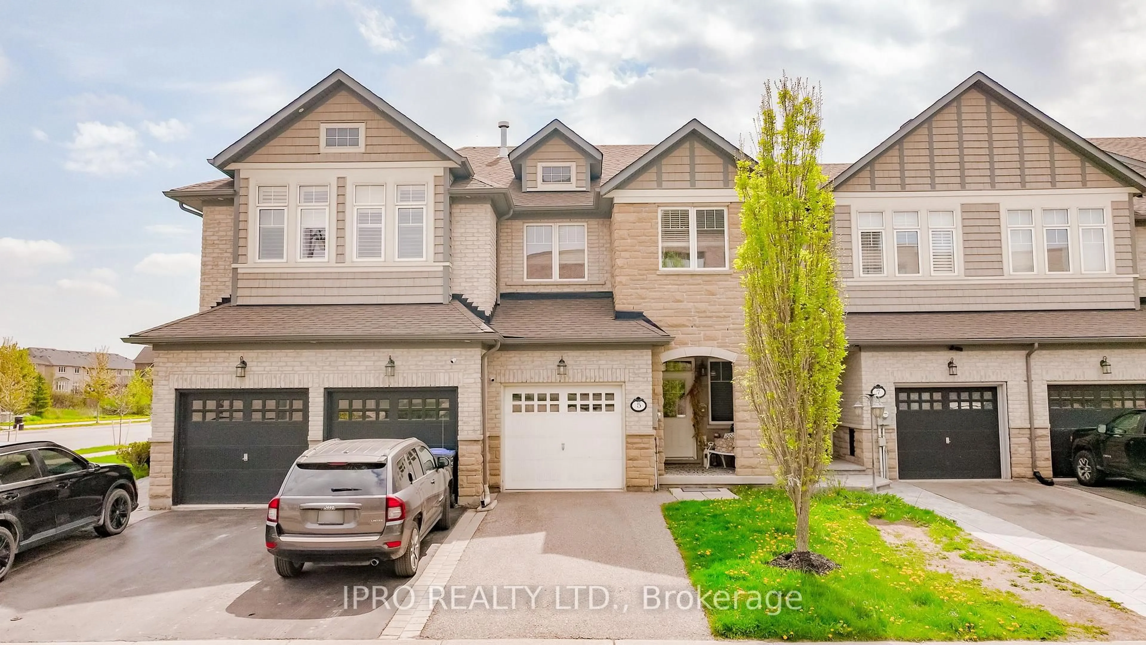 Unknown for 5 Stowmarket St, Caledon Ontario L7C 3Y5