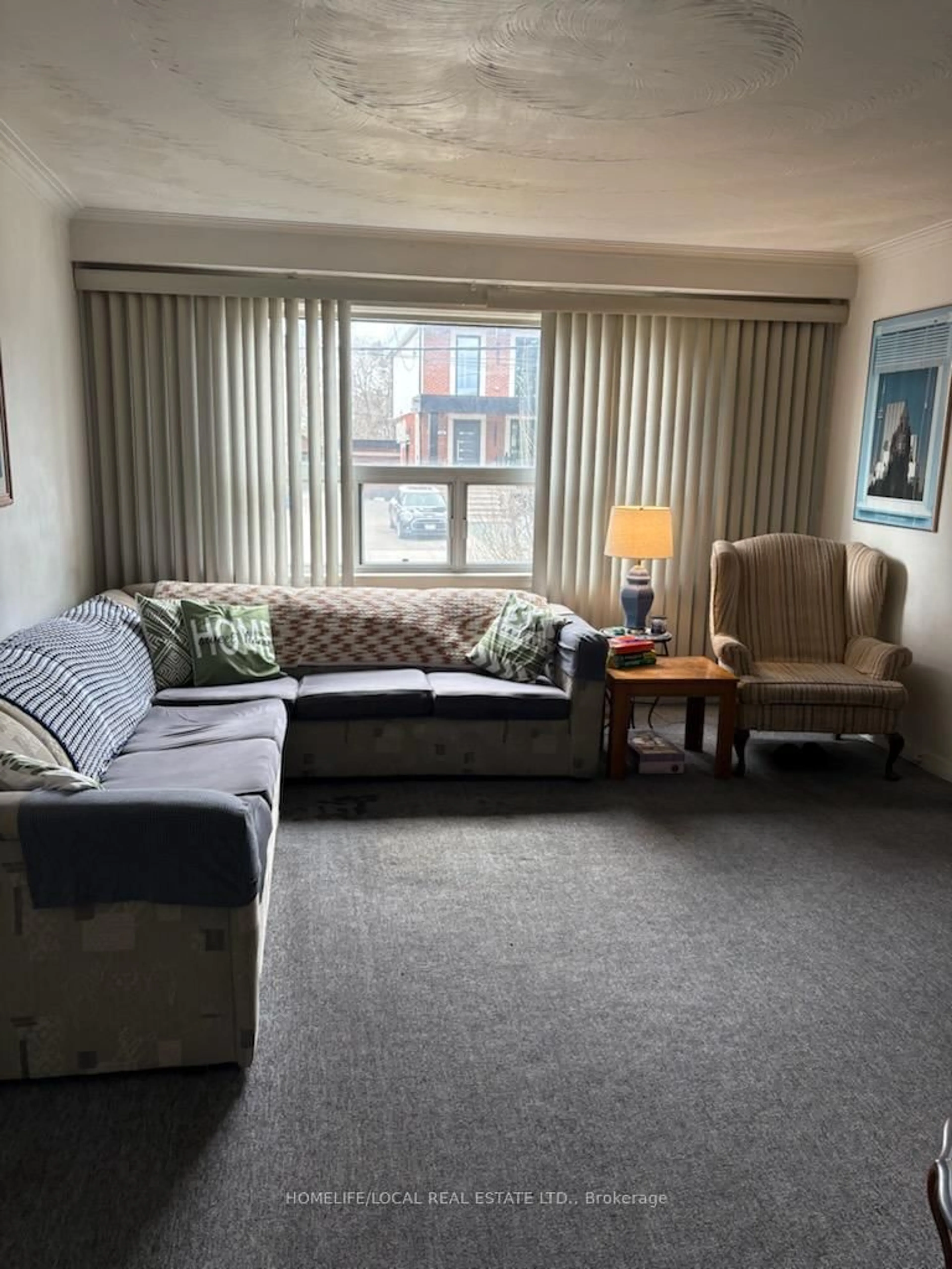 Living room with furniture, unknown for 241 Eileen Ave, Toronto Ontario M6N 1W5