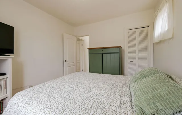 Additional property image - 550 Glen Park Ave