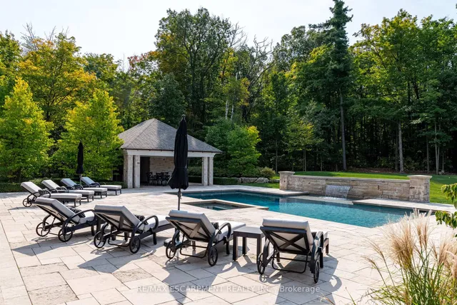 Additional property image - 4472 ESCARPMENT Dr