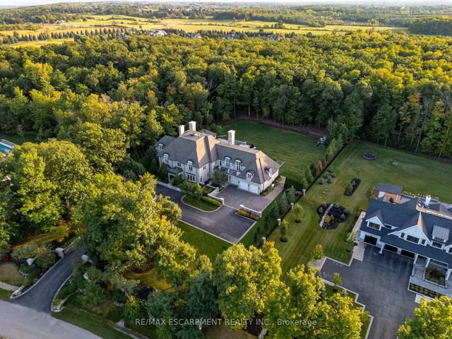 Additional property image - 4472 ESCARPMENT Dr