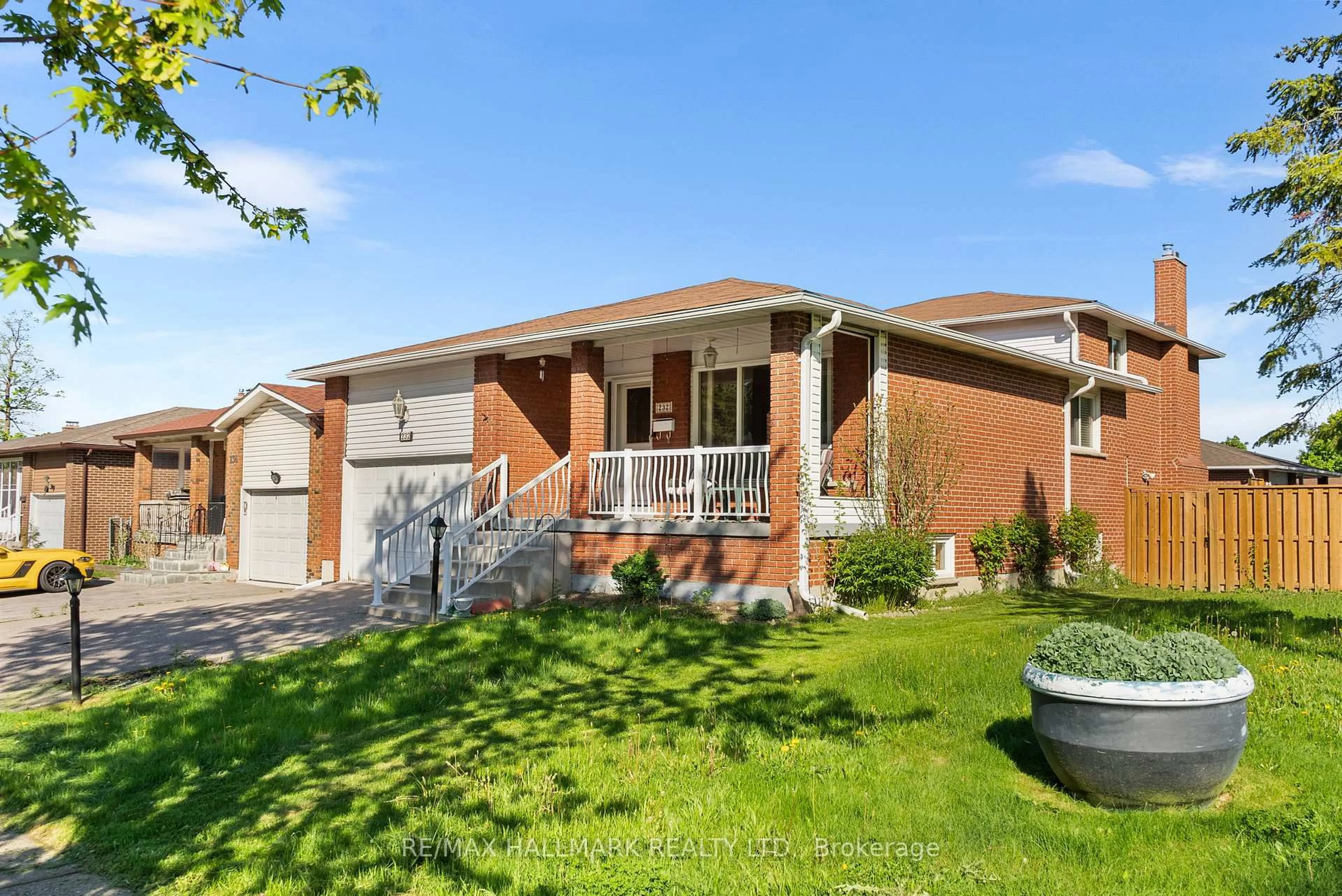 Home with brick exterior material, street for 232 Chalfield Lane, Mississauga Ontario L4Z 1L5