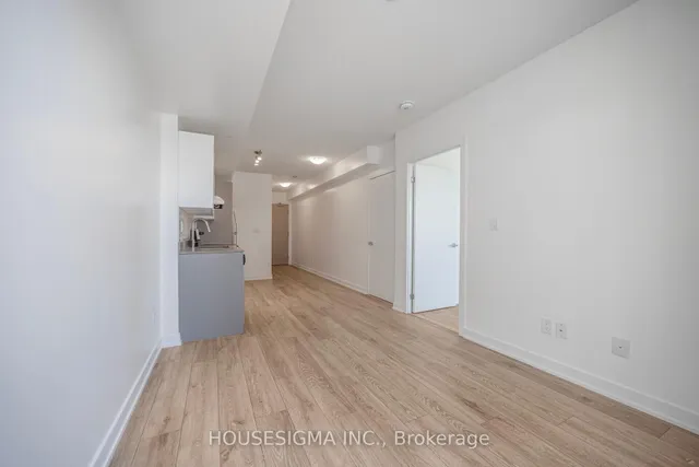 Property image - 3200 Dakota Common Unit B402