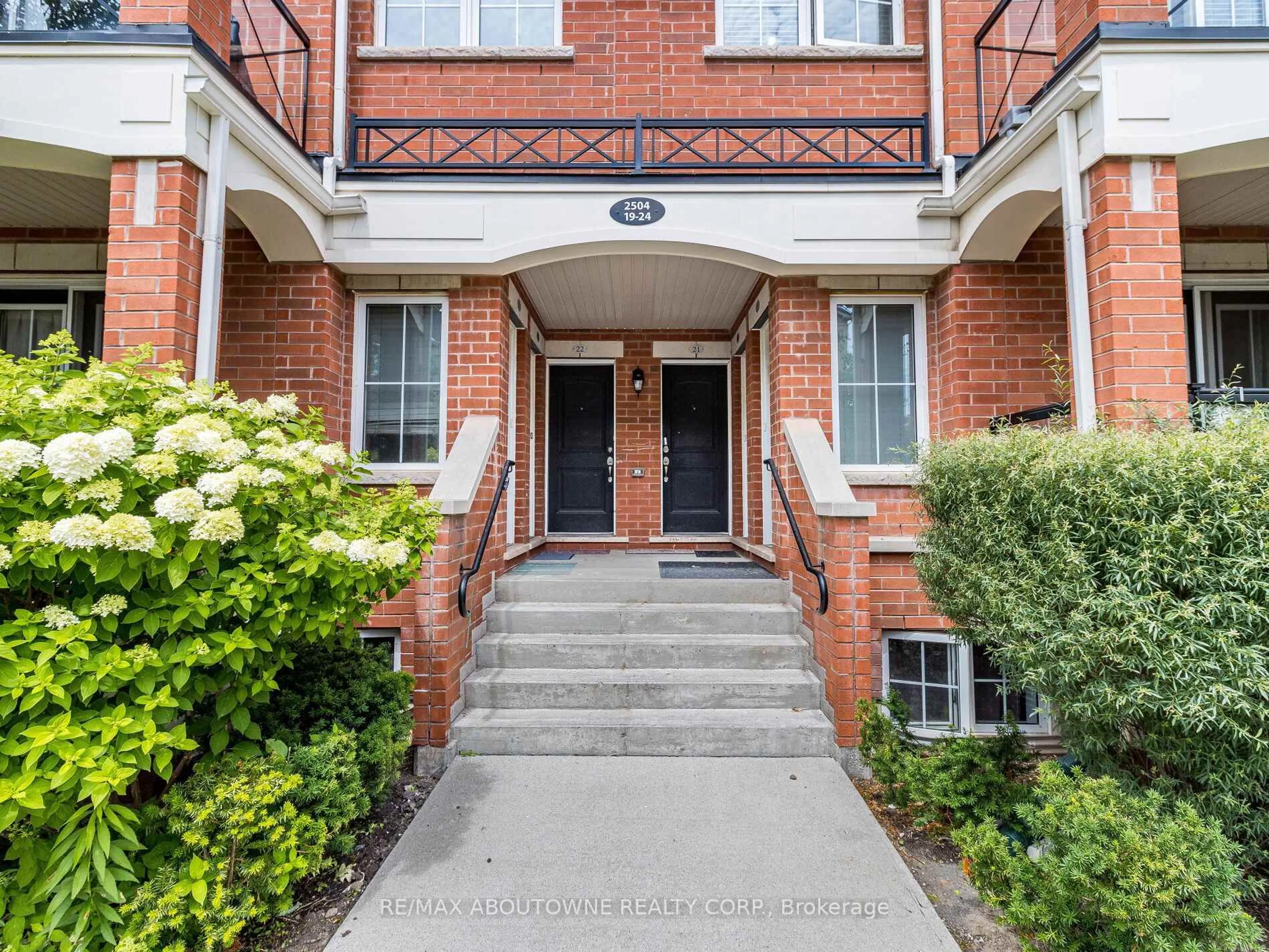 Unknown for 2504 Post Rd #20, Oakville Ontario L6H 0G6