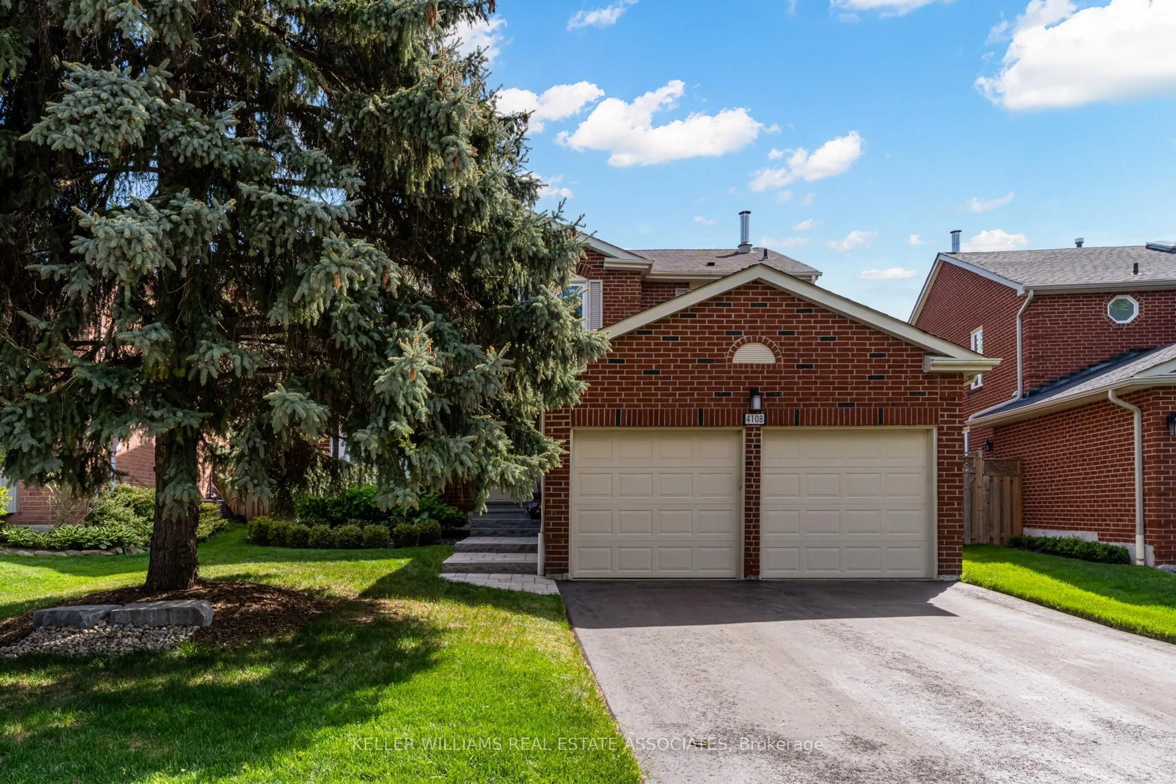 Home with brick exterior material, street for 4108 Farnsworth Cres, Mississauga Ontario L5L 3Z2