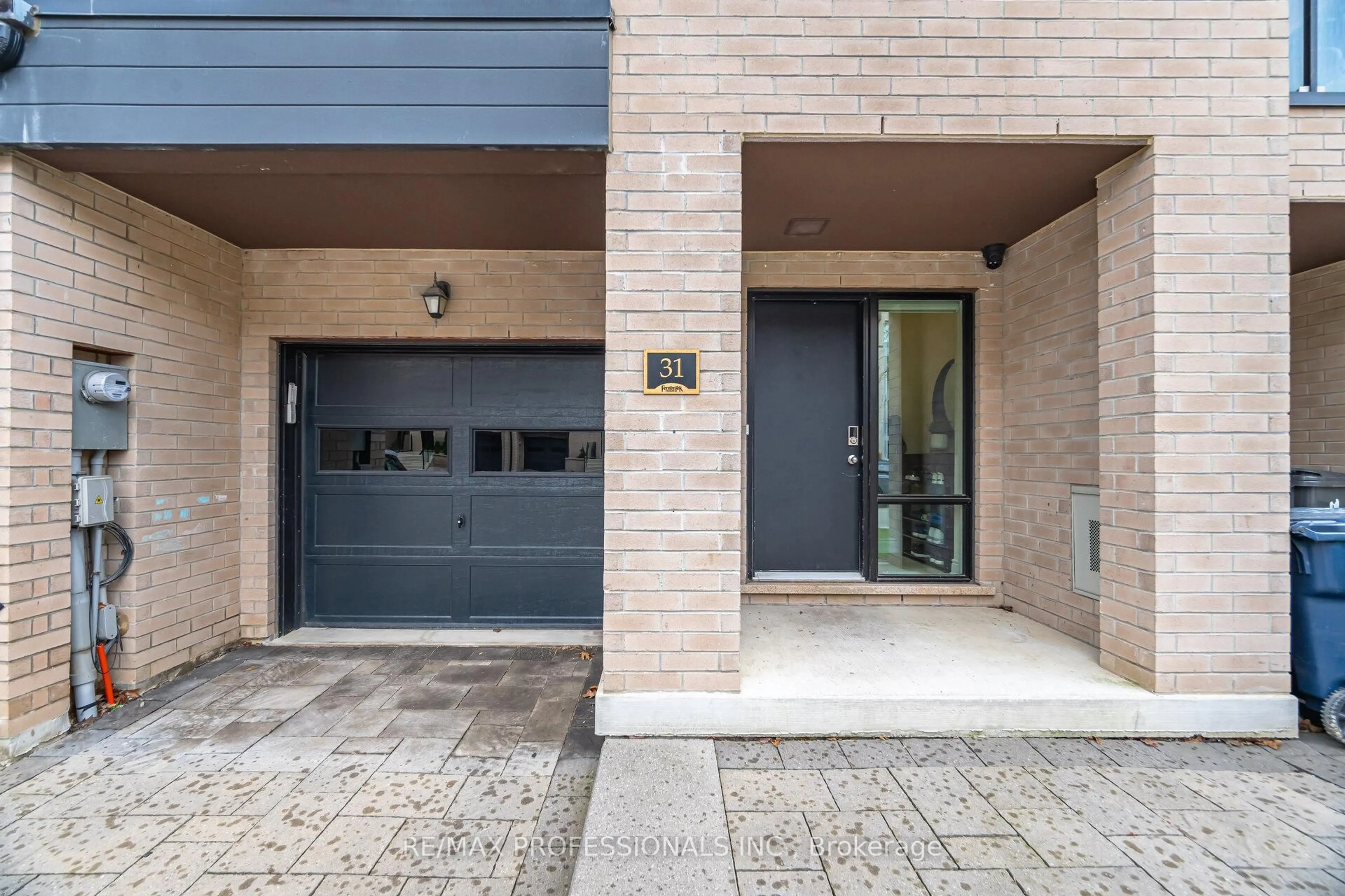 Unknown for 31 Pony Farm Dr, Toronto Ontario M9R 4B2