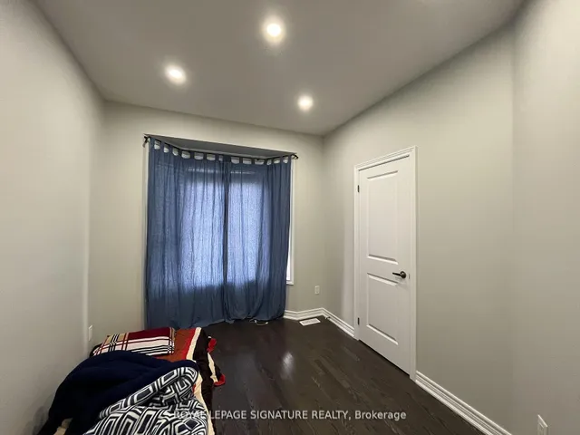 Additional property image - 20 Naperton Dr
