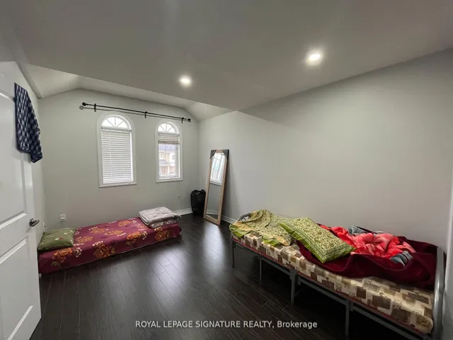 Additional property image - 20 Naperton Dr