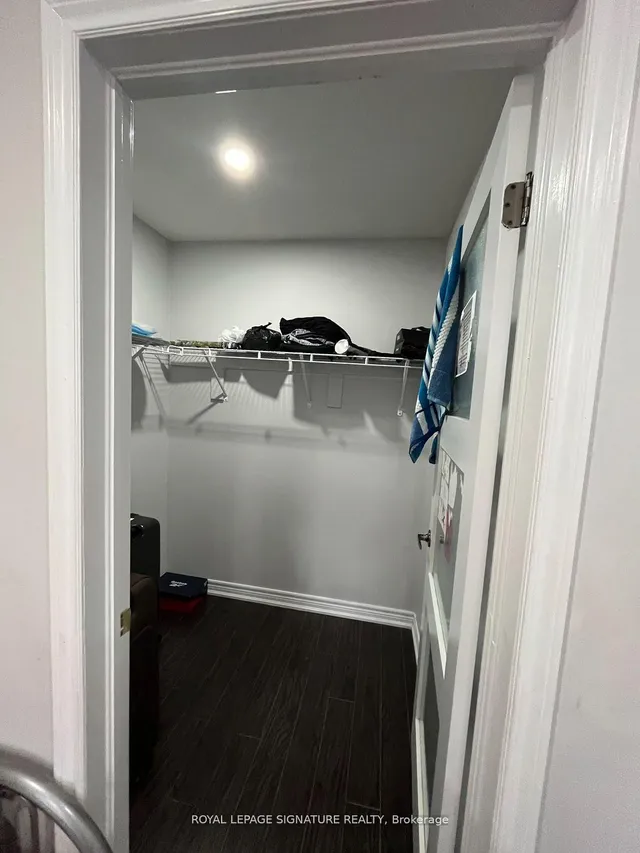 Additional property image - 20 Naperton Dr