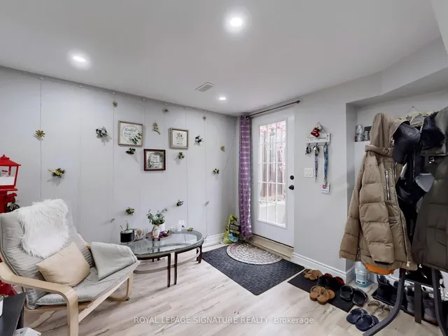 Additional property image - 20 Naperton Dr