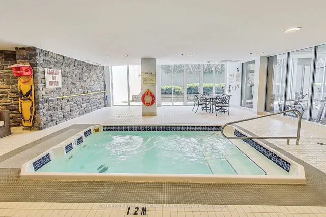 Primary image of 2095 Lake Shore Blvd Unit 220