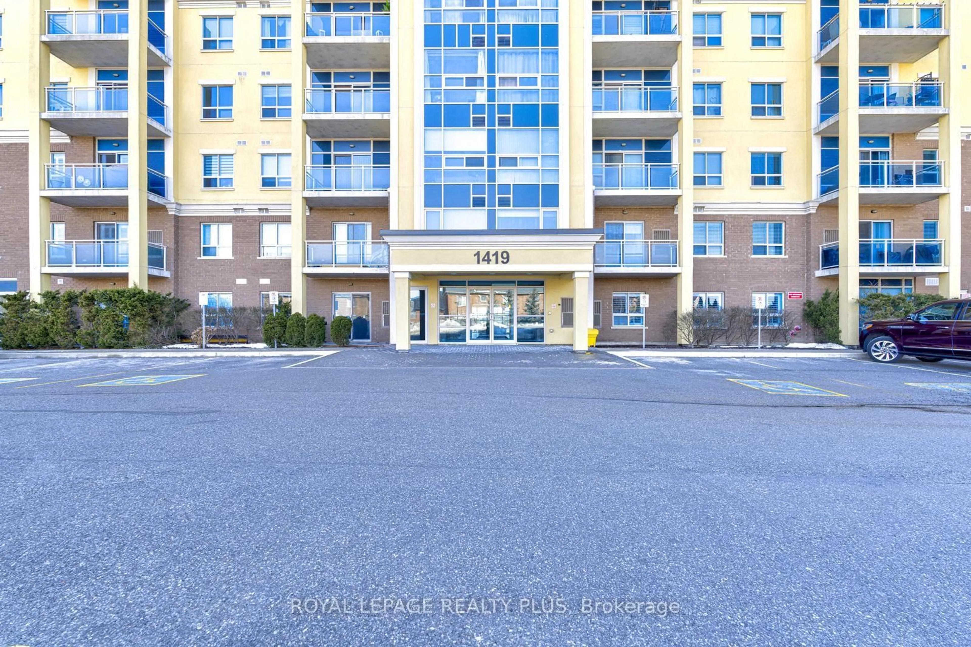 Unknown for 1419 Costigan Rd #208, Milton Ontario L9T 2L4