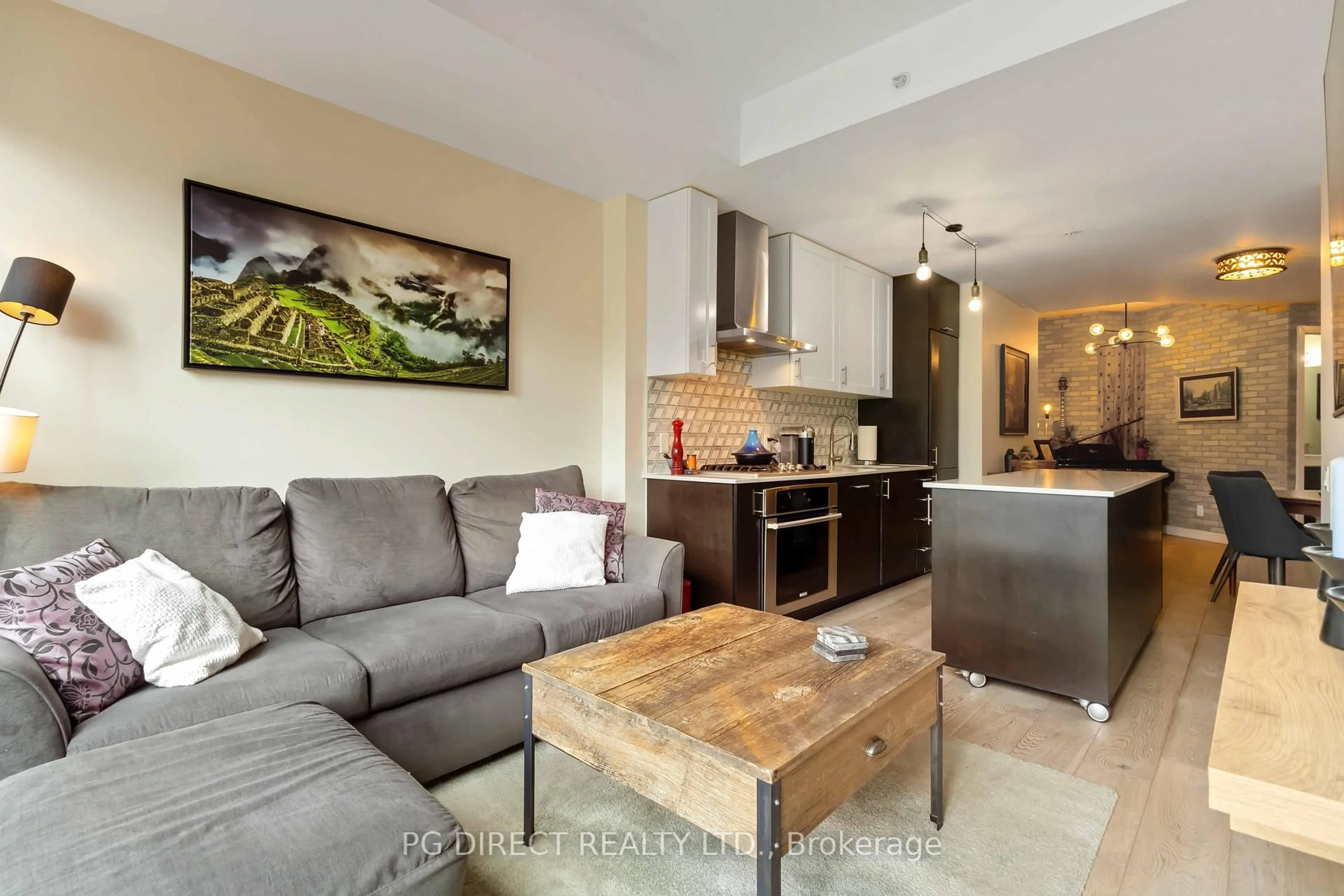 Open concept kitchen, unknown for 38 Howard Park Ave #622, Toronto Ontario M6R 0A7