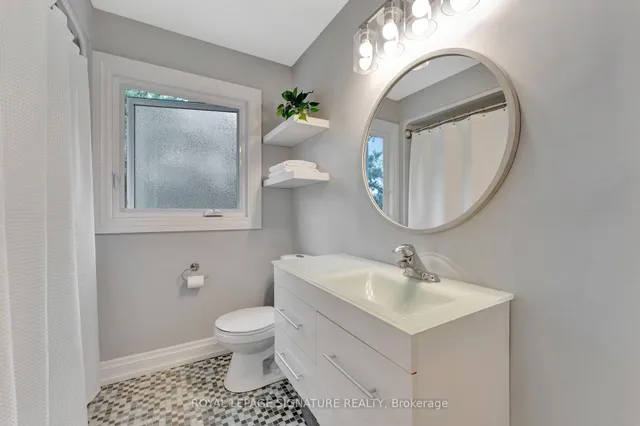 Additional property image - 144 Macdonald Cres