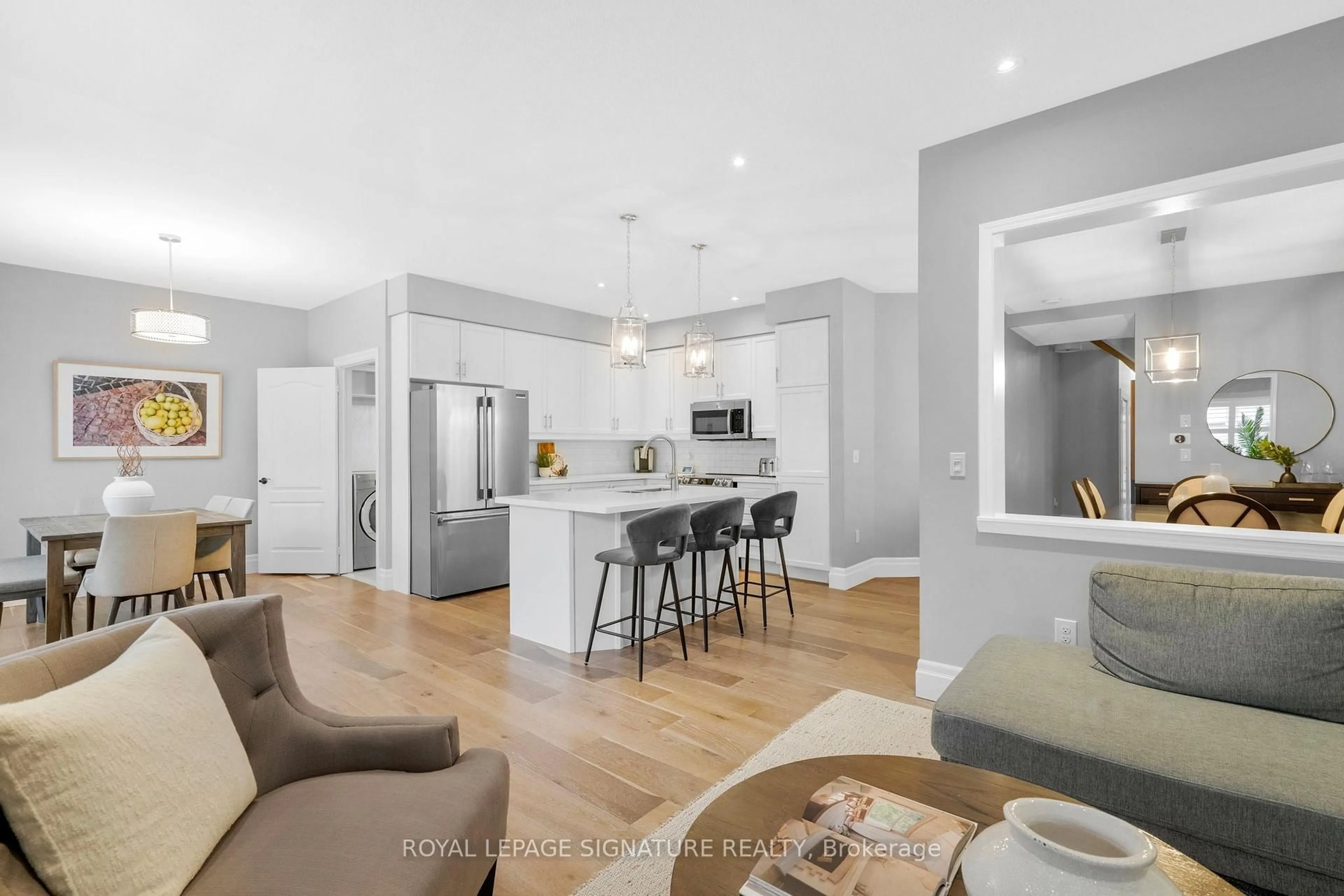 Open concept kitchen, unknown for 3346 Moses Way, Burlington Ontario L7M 0L4