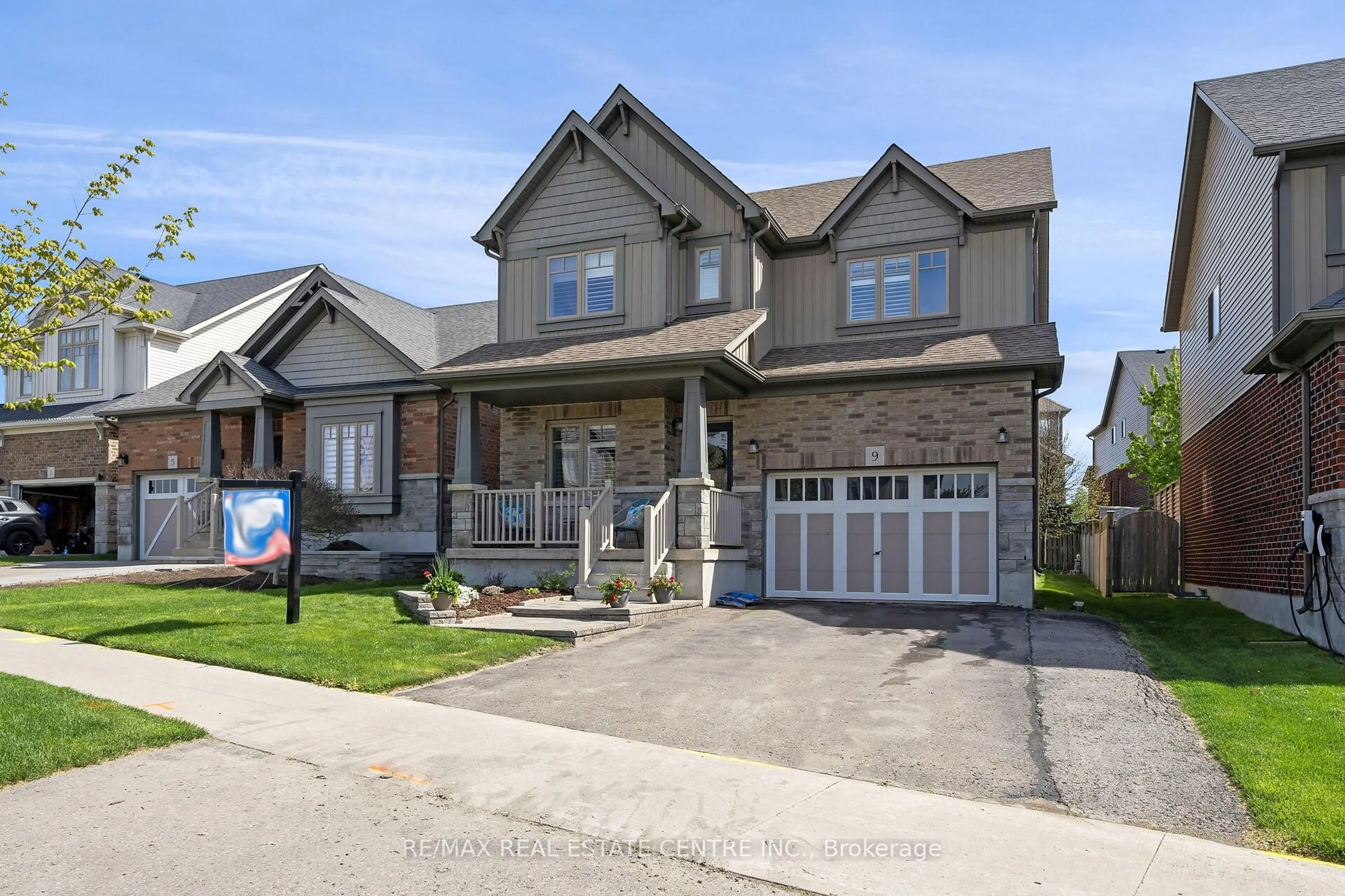Home with brick exterior material, street for 9 Preston Dr, Orangeville Ontario L9W 4K3